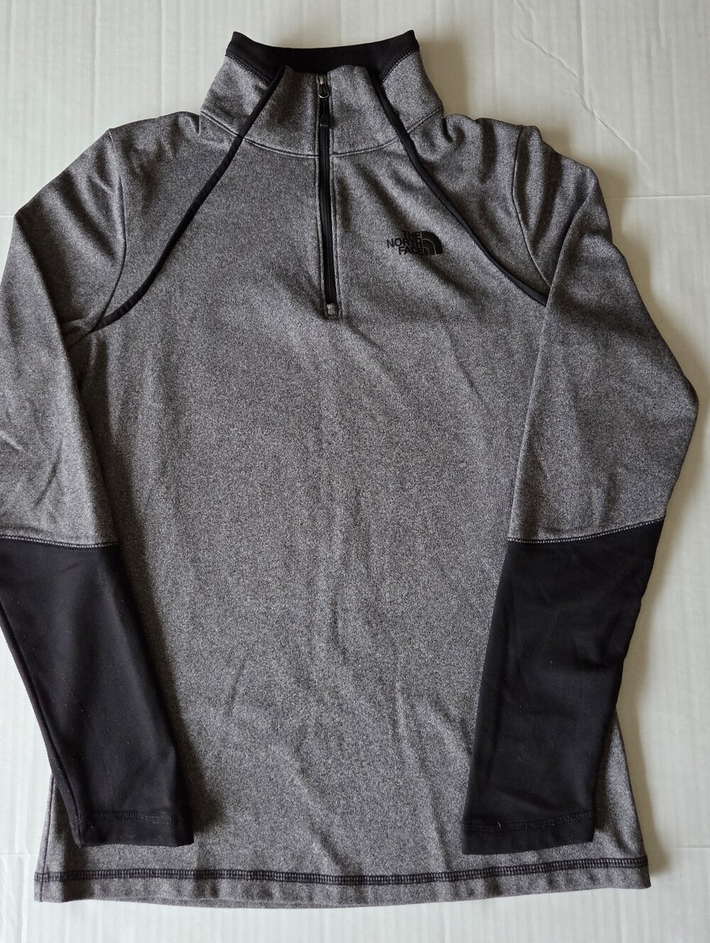 The North Face Cinder 1/4 Zip Fleece Pullover Womens SM Gray/Black NF00CP5N EUC